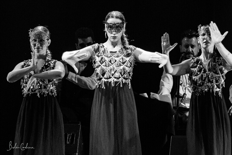 Luxuria - Barcelona Flamenco Ballet