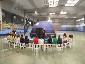 Planetario en cole